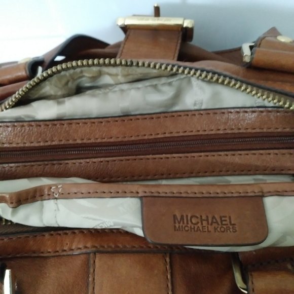 Michael Michael Kors  Brown Leather Purse Satchel Bag RARE - Picture 13 of 16